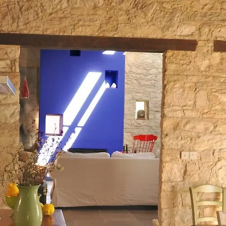 Holiday home The Imperial Blue Stone House Dhoros