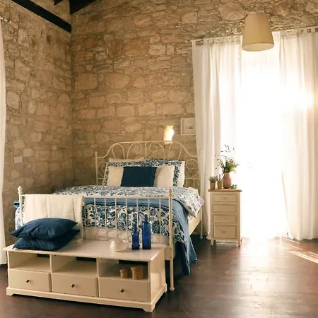 The Imperial Blue Stone House Holiday home *