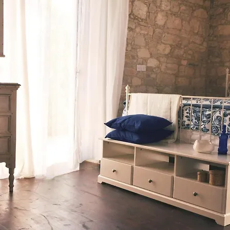 The Imperial Blue Stone House Holiday home *